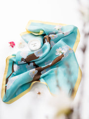 Gift box Cherisse X Moods Candles -Silk scarf and natural scented candle