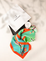 Gift box Cherisse X Moods Candles -Silk scarf and natural scented candle