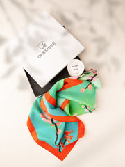 Gift box Cherisse X Moods Candles -Silk scarf and natural scented candle